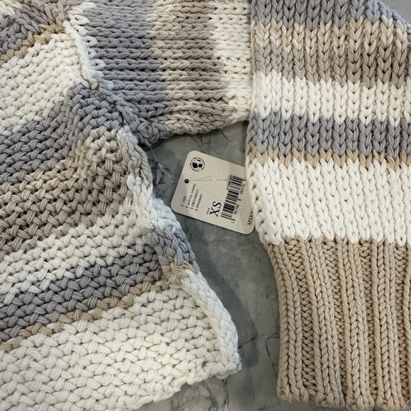 NWT Free people Devon sweater sz XS - Picture 3 of 4